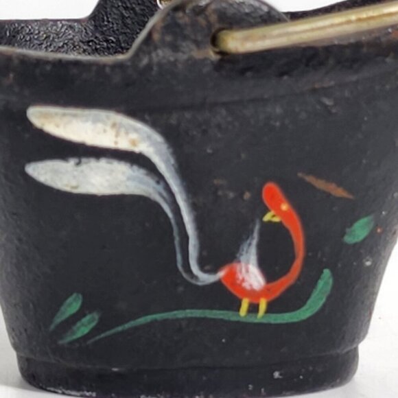 Hand Painted Cast Iron Miniature Bucket With Bird Design with Brass Handle VTG - Picture 6 of 10